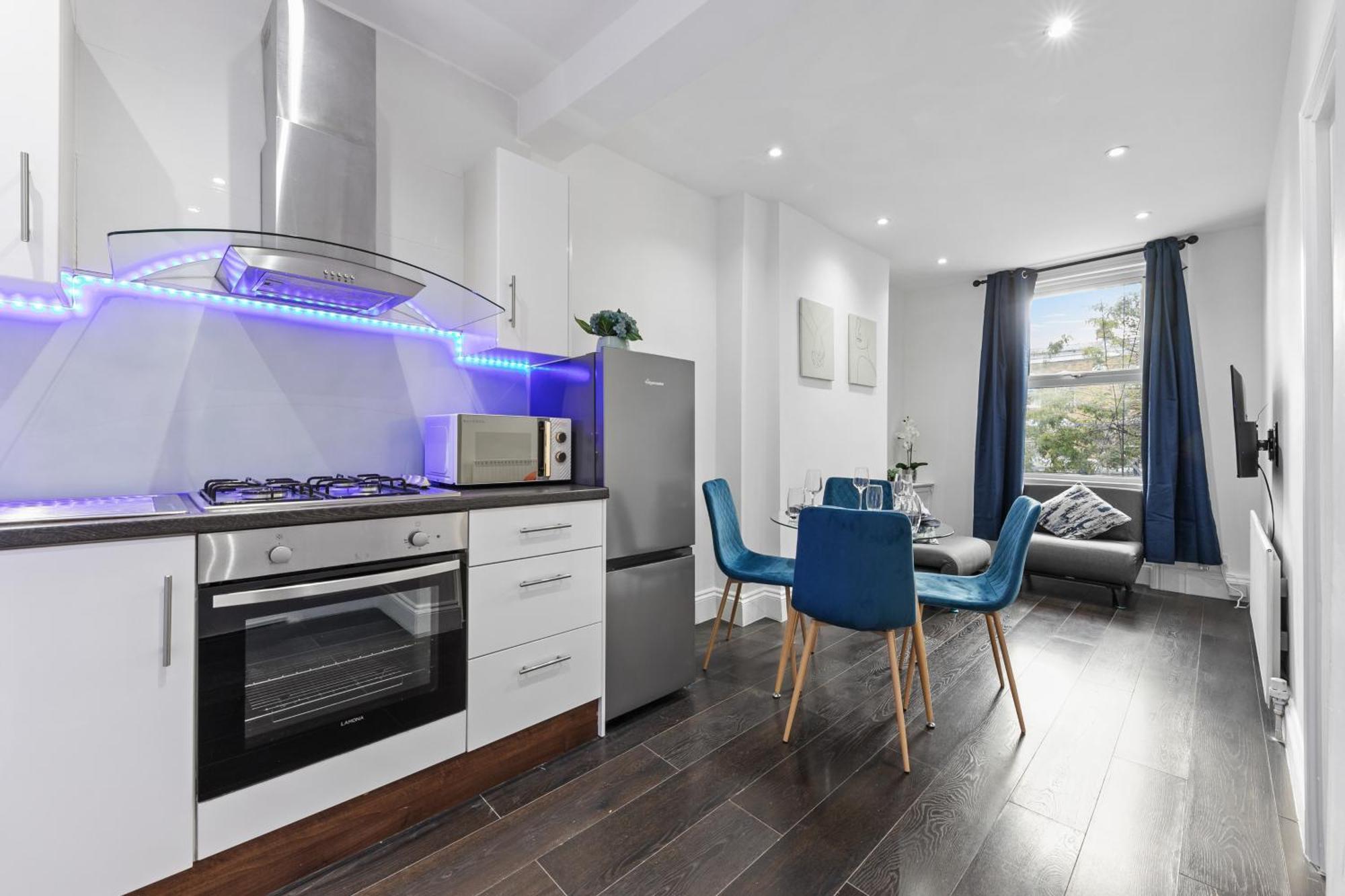Cosy 1 & 2 Bedroom Apartments Central London Zone 1 Room photo