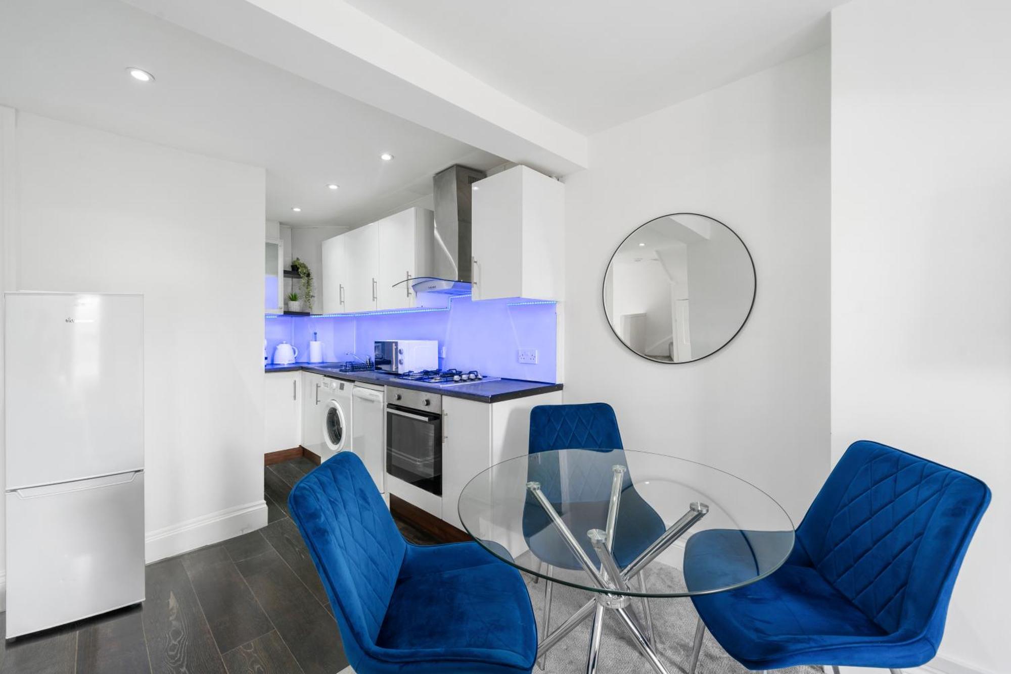 Cosy 1 & 2 Bedroom Apartments Central London Zone 1 Exterior photo